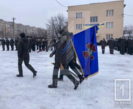 Понад пів сотні грамот та подяк вручили військовим у Кривому Розі на честь 30-річчя частини 3011 Національної гвардії | Новини Кривий Ріг1