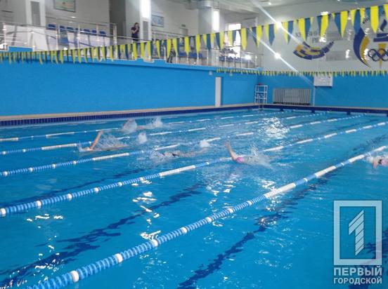 «Об’єднані заради перемоги»: у рамках благодійного марафону у Кривому Розі стартував міський чемпіонат із плавання серед юніорів10