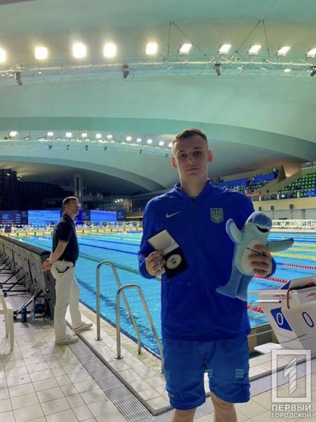 «Золото» та дві «бронзи»: плавець з Кривого Рогу Денис Кесіль став призером турніру  «Euro Meet 2023» в Люксембурзі1