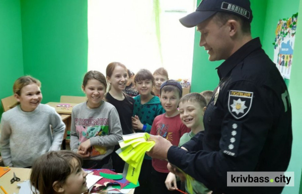 Головне - безпека школярів: у Глеюватській громаді поліцейські пояснювали дітям правила дорожнього руху2