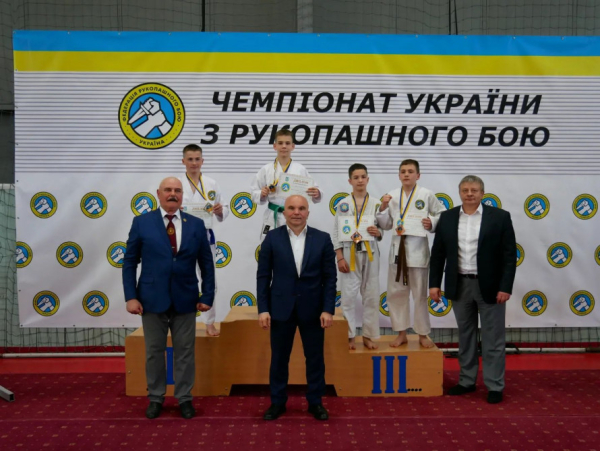 У перший день чемпіонату України рукопашники із Кривого Рогу вибороли 7 медалей2
