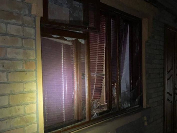 На Дніпропетровщині за добу від ворожих обстрілів постраждали двоє людей9