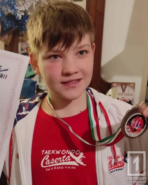 Срібло на чемпіонаті з тхеквондо: юний борець із Кривого Рогу продовжує підкорювати італійські п’єдестали1