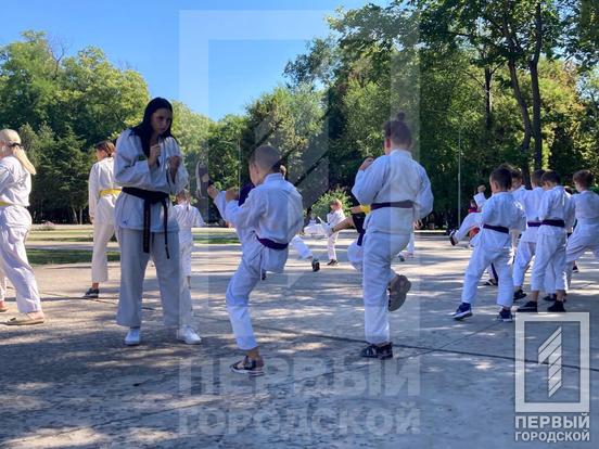 Ю. Вілкул: «У міру можливостей створюємо для криворіжців умови для активного, спортивного відпочинку. Це - не лише корисно для здоров’я, а діє як елемент емоційного розвантаження»3