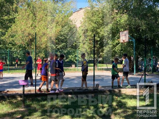 Ю. Вілкул: «У міру можливостей створюємо для криворіжців умови для активного, спортивного відпочинку. Це - не лише корисно для здоров’я, а діє як елемент емоційного розвантаження»2
