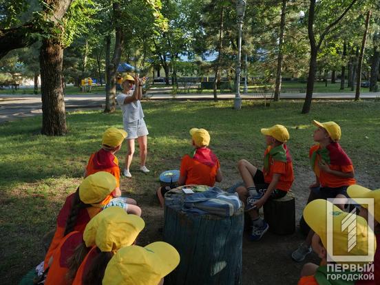 О. Вілкул: «Цього літа у підготовленому нами заміському комунальному таборі, розташованому у чудовому лісі, безкоштовно відпочили та набралися сил понад 800 хлопчиків та дівчаток з родин військовослужбовців»4