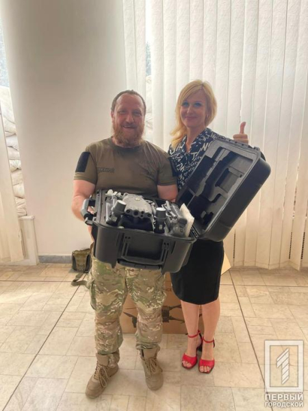 Автівки Nissan, Mitsubishi, Chevrolet, квадрокоптери і матеріали для кращого облаштування позицій: Рада оборони Кривого Рогу за тиждень підсилила можливості оборонців України на +8 млн грн1