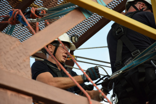 Найкращі рятувальники в оперативному взводі: у Кривому Розі пройшли змагання серед гірничорятувальних відділень (фото) 2