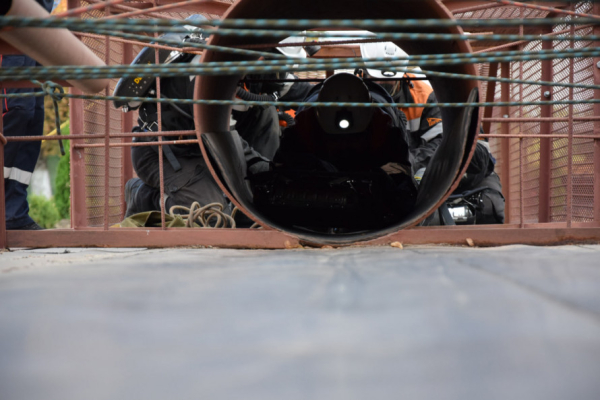 Найкращі рятувальники в оперативному взводі: у Кривому Розі пройшли змагання серед гірничорятувальних відділень (фото) 10