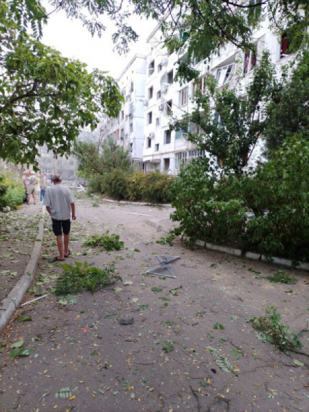 Росіяни обстріляли житловий район в окупованій Новій Каховці, є загиблі3