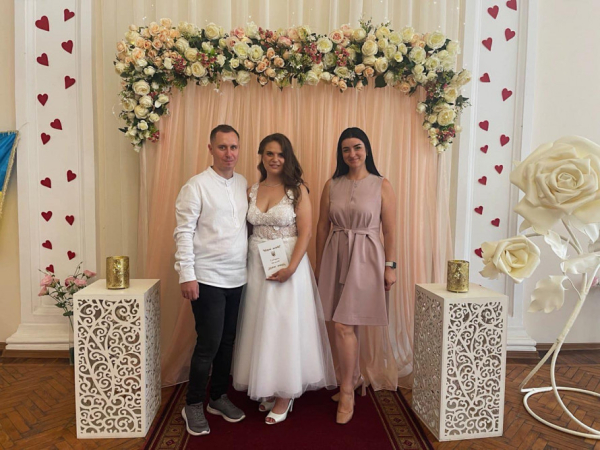 Шлюб за 85 копійок: як закоханим Кривого Рогу просто і швидко оформити свої стосунки2