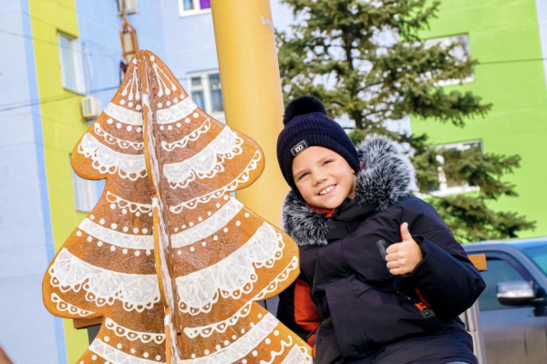 Ялинка Незламності з’явилася у одній з громад Криворіжжя: як і чим її прикрашали10