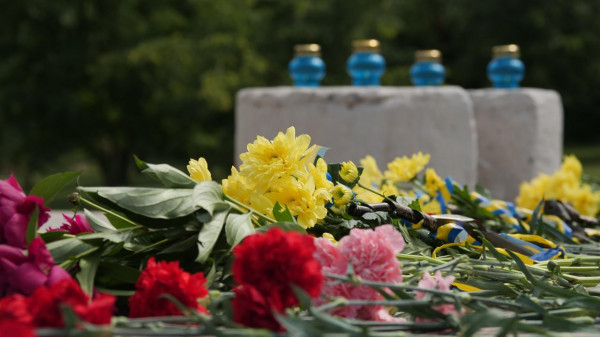 У Кривому Розі  вшанували пам’ять жертв політичних репресій7