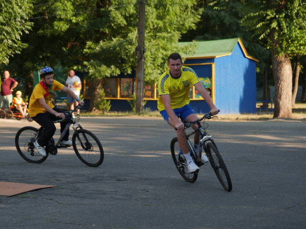 Ю. Вілкул: З дотриманням безпекових вимог, у комунальному оздоровчому заміському таборі завершилась друга зміна3