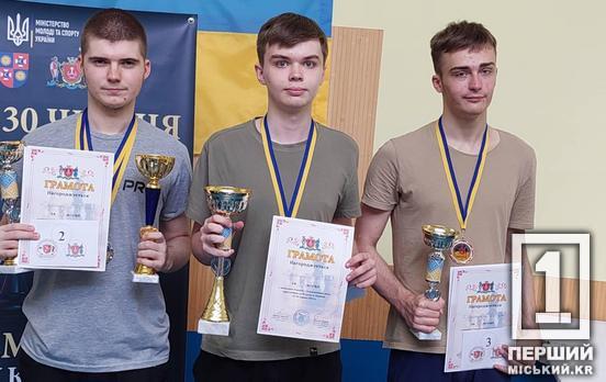 Миттєвість думок та майстерність у стратегії: криворізький шахіст став чемпіоном України з блискавичних шахів