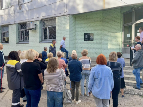 Криворізькі енергетики вшанували пам’ять колег, яких вбила армія рф1