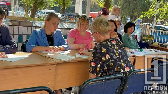 З-під завалів будівлі поліції дістали загиблу жінку: оновлені дані про прильот у Кривому Розі5