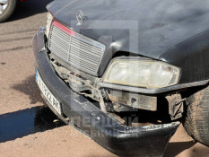 У Кривому Розі сталася ДТП за участю Mercedes та Renault: один із пасажирів втік з місця події3