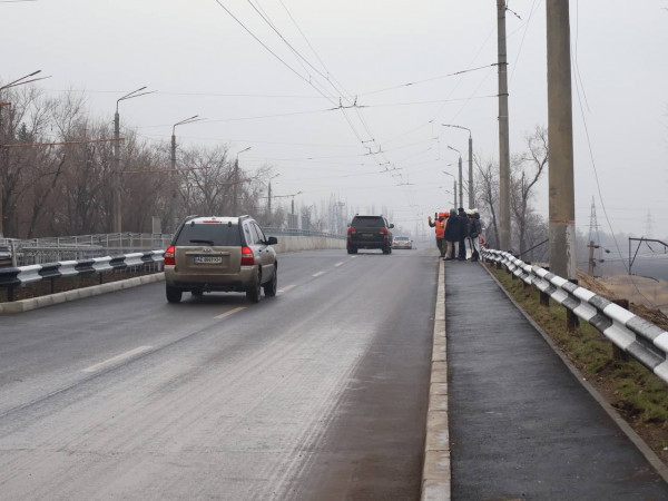 У Кривому Розі завершився капітальний ремонт шляхопроводу, що поєднує  північну частину міста  з центром6