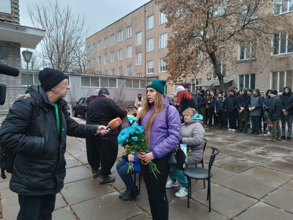 У Криворізькому центрі металургії та машинобудування відкрили 4 меморіальні дошки випускникам, які поклали життя на захист України16