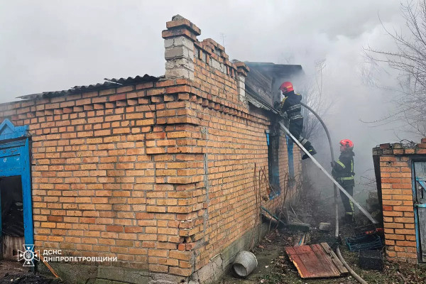 У Криворізькому районі горів житловий будинок0