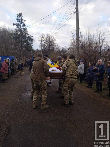 Віддав найцінніше за вільне майбутнє держави: на війні з російськими окупантами загинув Олександр Пинзар3