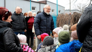 О. Вілкул: Для безпеки криворізьких дітей, у співпраці з міжнародними організаціями, продовжуємо розширювати та створювати укриття в закладах освіти. У 2025 році року облаштуємо ще 53 нових укриття та відкриємо 3 «підземні школи»2