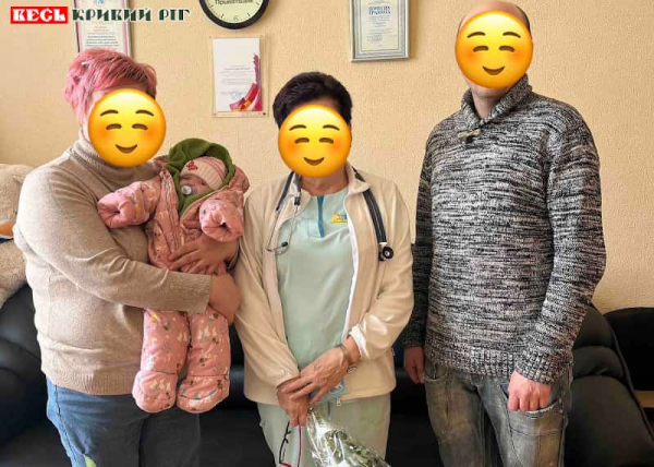 Новонароджену дівчинку взяли до родини прийомні батьки в Кривому Розі