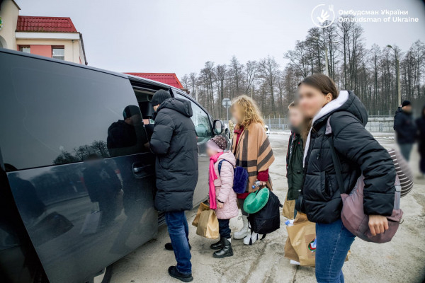 Вісьмох українських дітей, яких росія відібрала у батьків, вдалося повернути додому5