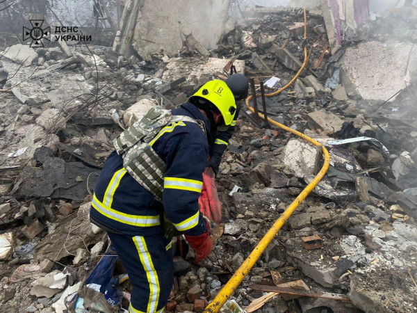 Ворог вдарив по житловому будинку в Полтаві. Є загиблі0