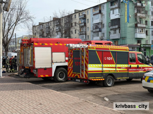 У Кривому Розі ліквідують наслідки ракетного обстрілу 5 березня: аварійно-рятувальна операція завершена