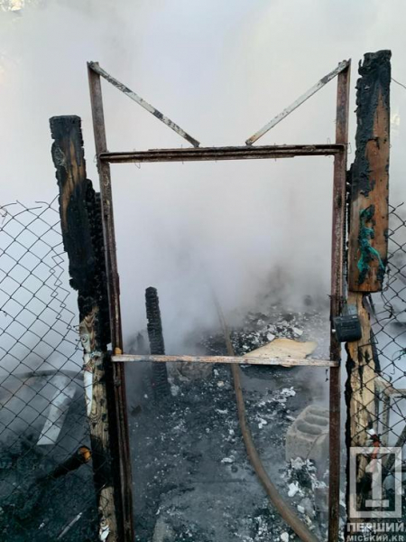 Ранок не задався: між Гірницьким та БМВ вирувала пожежа1