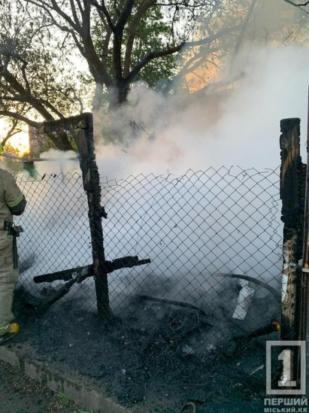 Ранок не задався: між Гірницьким та БМВ вирувала пожежа2