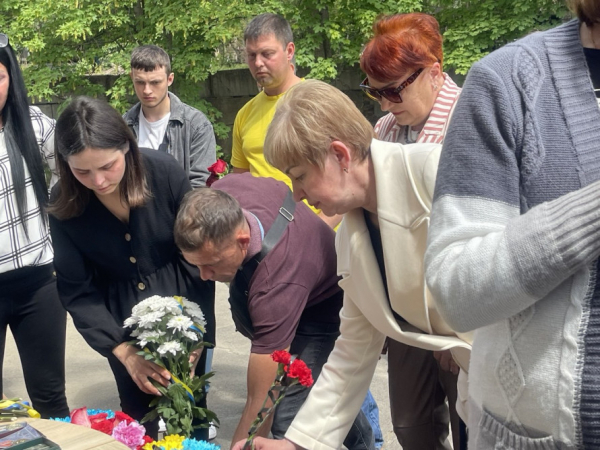 Криворіжці вшанували пам'ять полеглих на фронті містян: Олексія Афанасьєва та Павла Рябого3