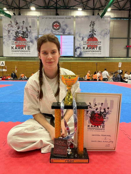 Криворізька каратистка здобула