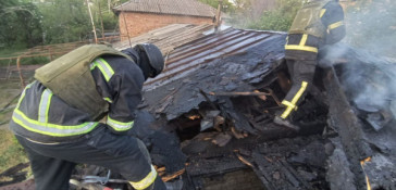 Вчора увечері під ворожим обстрілом була Нікопольщина: постраждав літній чоловік1