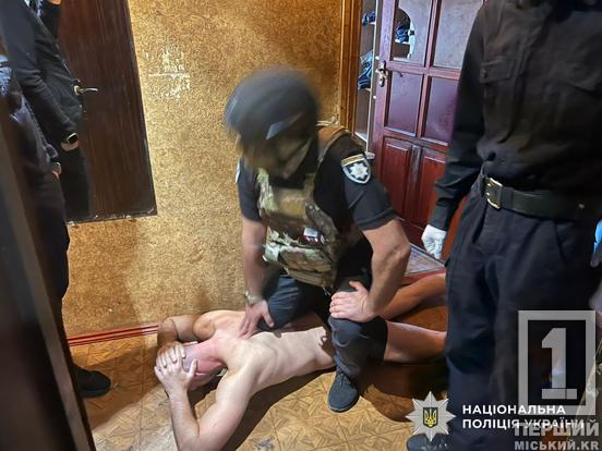 До семи років в’язниці за смертоносне залізяччя: на Дніпропетровщині та у інших областях пройшли майже 1 000 обшуків4