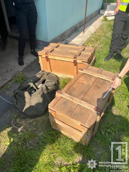 До семи років в’язниці за смертоносне залізяччя: на Дніпропетровщині та у інших областях пройшли майже 1 000 обшуків5