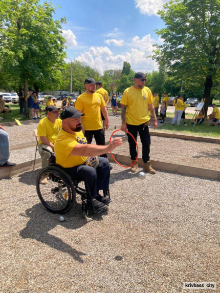 Понад 200 учасників на турнірі з петанку та стрільби з лука: у місті тривають VETERANS FAMILY GAMES4