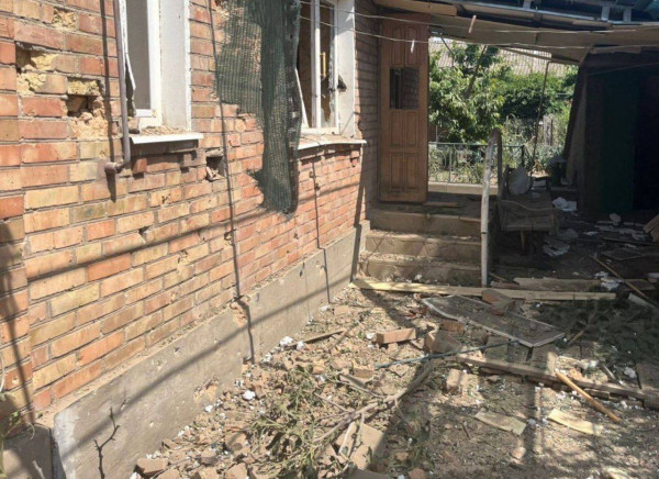 Понад півтора десятка атак - російські окупанти протягом дня обстрілювали два райони Дніпропетровщини2