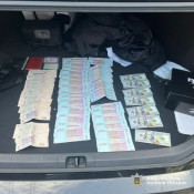 У сервісних центрах Дніпропетровщини вимагали гроші за отримання позитивної оцінки на іспиті7