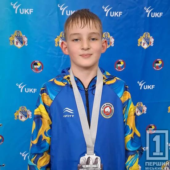 Криворізькі каратисти знову серед найкращих: вибороли 11 медалей у Дніпрі3