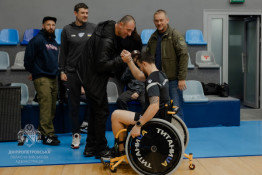 На Дніпропетровщині новостворена команда з баскетболу на кріслах колісних зібралась на перше тренування1