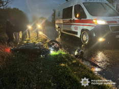 Поліція розшукує свідків смертельної ДТП поблизу села Зелений Яр1