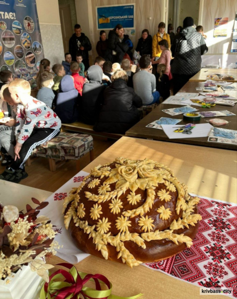 Дітям з Херсонщини подарували свято: як у Кривому Розі підтримують переселенців6