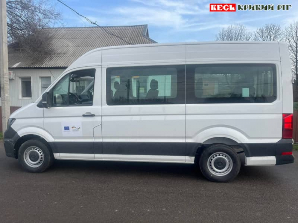 Мікроавтобус від Німеччини отримала Глеюватська громада Криворізького району