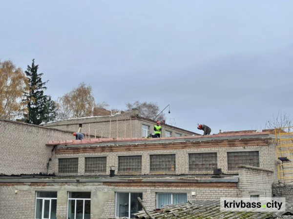 ГЗК Метінвесту допомагають проводити ремонти у Глеюватській громаді1