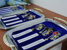 Кривий Ріг посилює впровадження сімейних форм виховання - ще дев’ять родин отримали ключі від нового житла для створення та розвитку дитячих будинків сімейного типу4