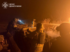 На Донеччині через ворожий обстріл виникла пожежа3