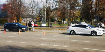 На проспекті 200-річчя Кривого Рогу ускладнено рух через аварію1